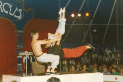1990-mainàmainw