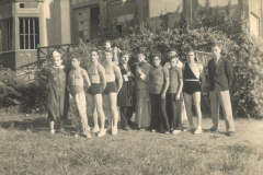 groupe-devant-saint-nicolas